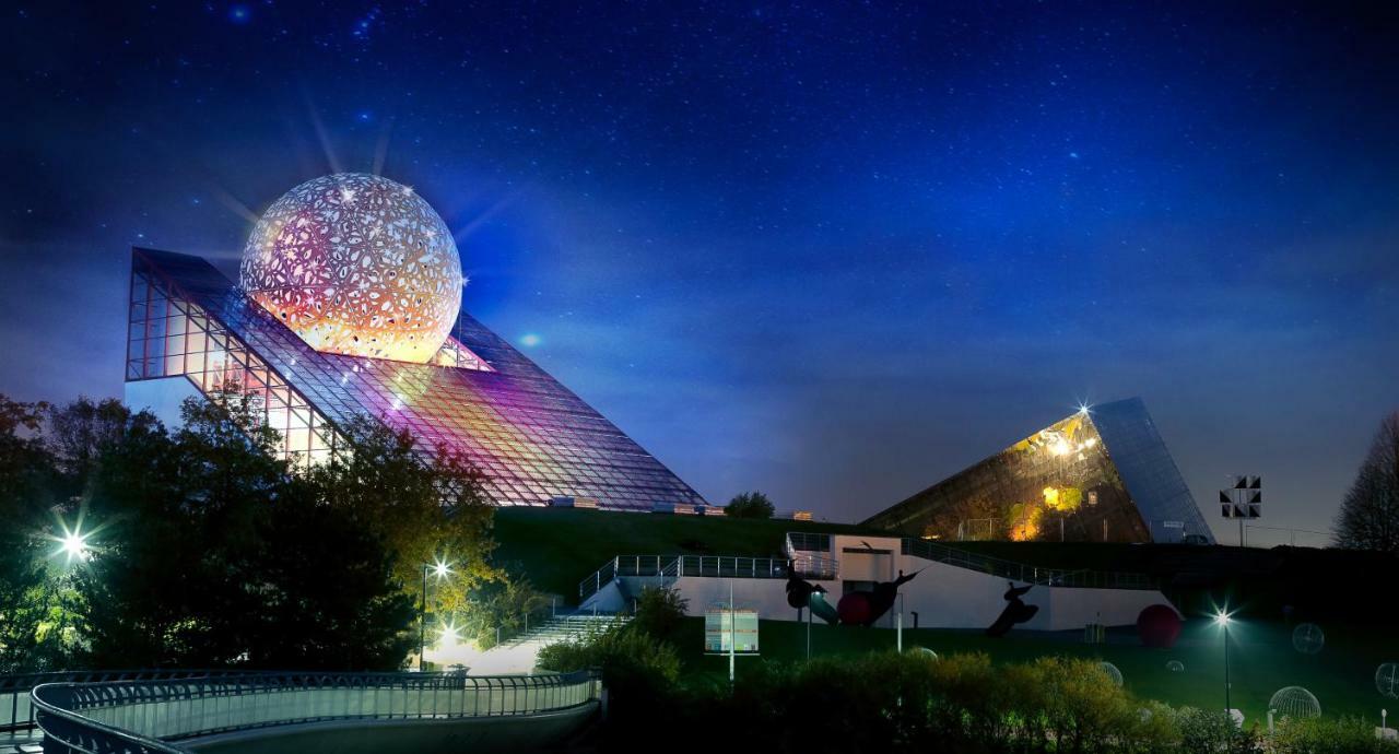 Hotel Du Futuroscope Jaunay-Clan Exterior photo